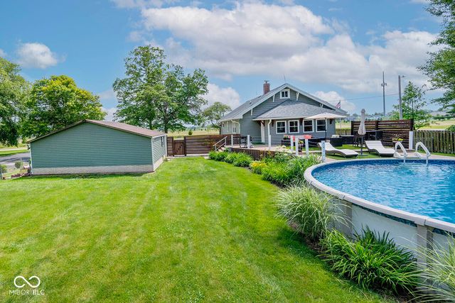 346 N 700 W, Greenfield, IN 46140