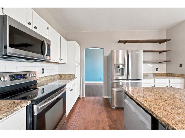 19927 E Belleview Pl, Aurora, CO 80015