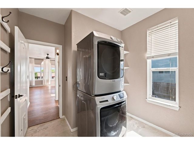 19927 E Belleview Pl, Aurora, CO 80015