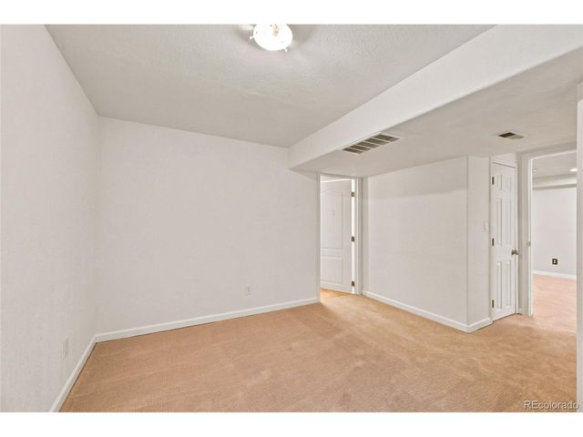 19927 E Belleview Pl, Aurora, CO 80015