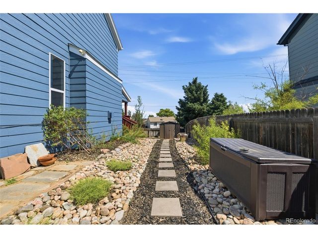 19927 E Belleview Pl, Aurora, CO 80015