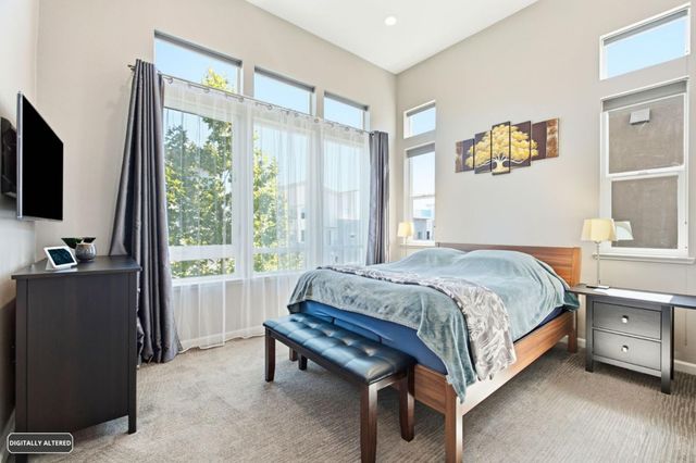 132 Llano De Los Robles Avenue, San Jose, CA 95136