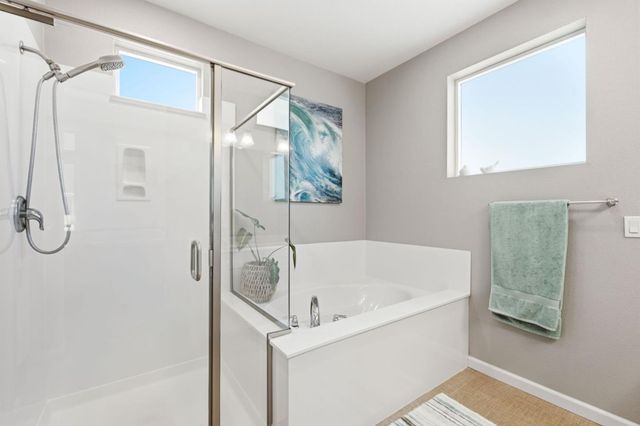 132 Llano De Los Robles Avenue, San Jose, CA 95136