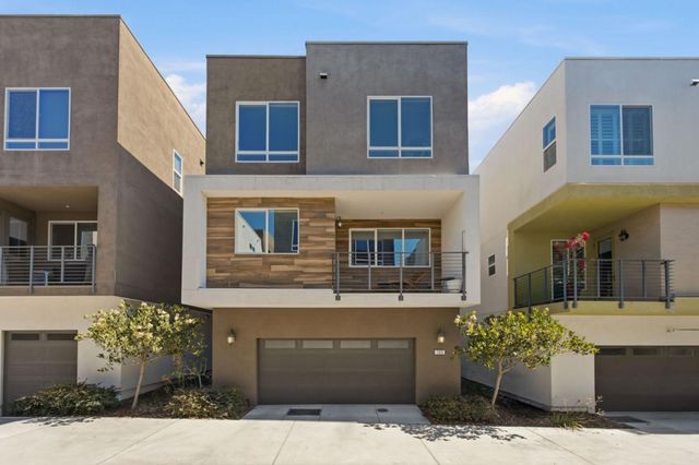 132 Llano De Los Robles Avenue, San Jose, CA 95136