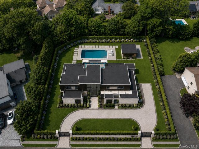 1322 Everit Place, Hewlett Harbor, NY 11557