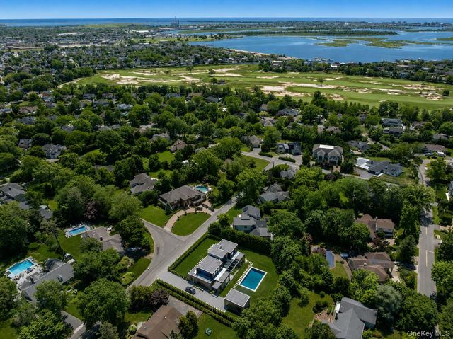 1322 Everit Place, Hewlett Harbor, NY 11557