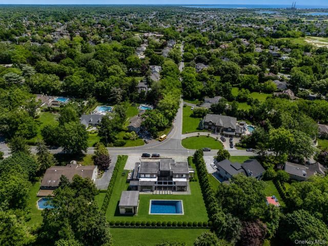 1322 Everit Place, Hewlett Harbor, NY 11557