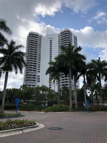 19101 NE 36th Ct 411, Aventura, FL 33180