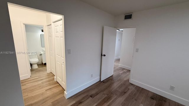 5845 Washington Street 65, Hollywood, FL 33023