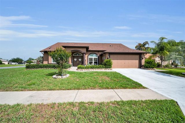 7951 ROUNDELAY DRIVE, New Port Richey, FL 34654