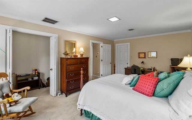 14 Ramsgate Court, Greensboro, NC 27403