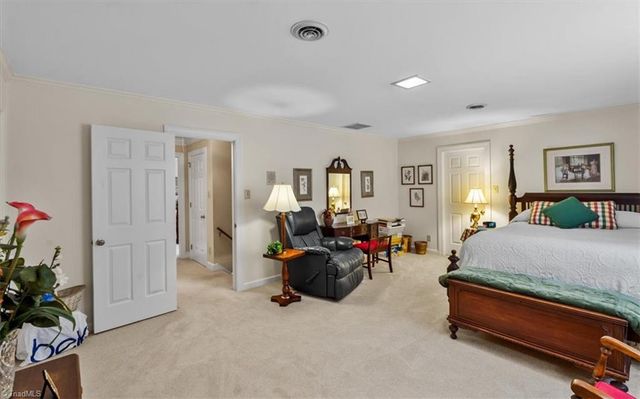 14 Ramsgate Court, Greensboro, NC 27403