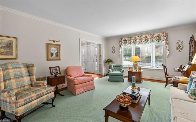 14 Ramsgate Court, Greensboro, NC 27403