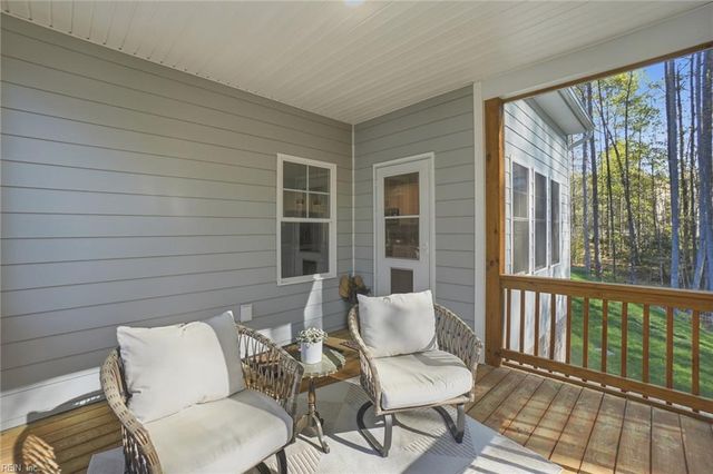 11011 Devlinburg TER, Providence Forge, VA 23140