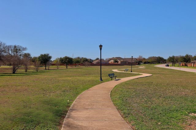 221 Mystic HOLW, Buda, TX 78610