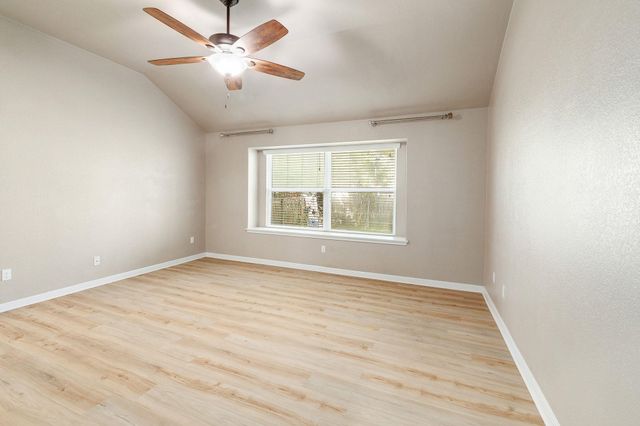 221 Mystic HOLW, Buda, TX 78610