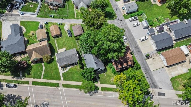 1416 Lindenthal Avenue, Highland, IL 62249