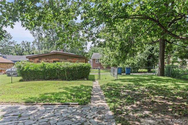 1416 Lindenthal Avenue, Highland, IL 62249