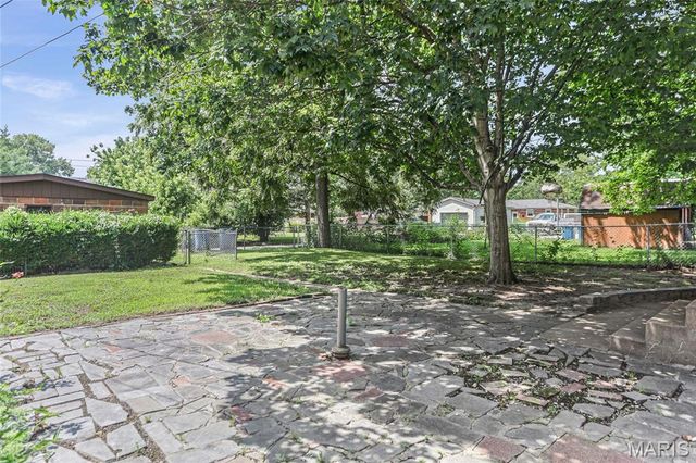 1416 Lindenthal Avenue, Highland, IL 62249