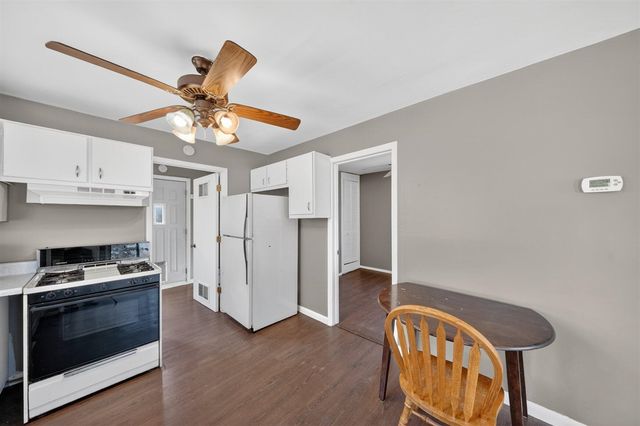 22439 Curie Avenue, Warren, MI 48091