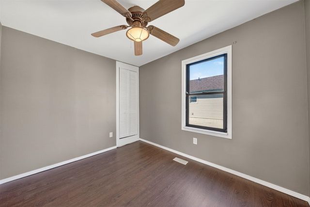 22439 Curie Avenue, Warren, MI 48091