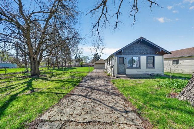 22439 Curie Avenue, Warren, MI 48091