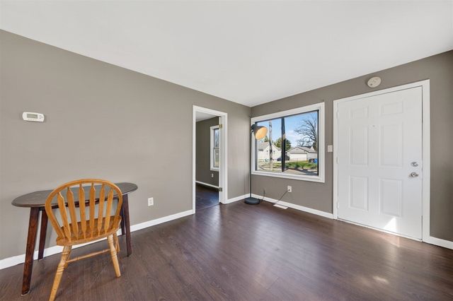 22439 Curie Avenue, Warren, MI 48091