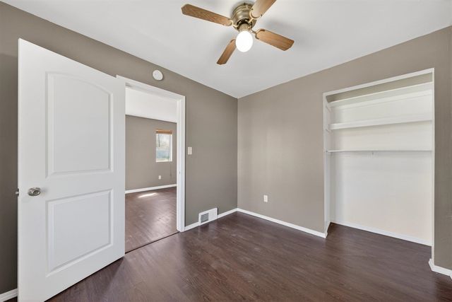 22439 Curie Avenue, Warren, MI 48091