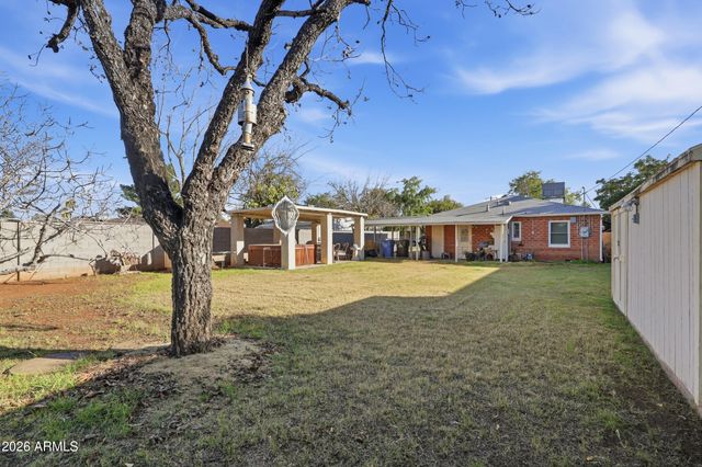 1208 E COLTER Street, Phoenix, AZ 85014