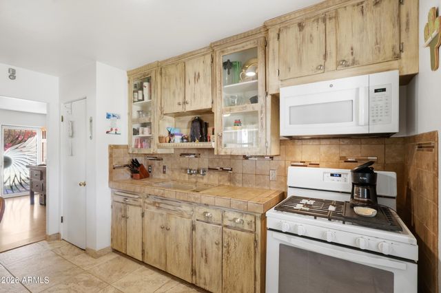 1208 E COLTER Street, Phoenix, AZ 85014