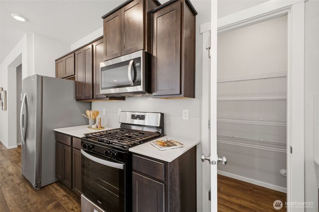 10730 188th Street E, Puyallup, WA 98374