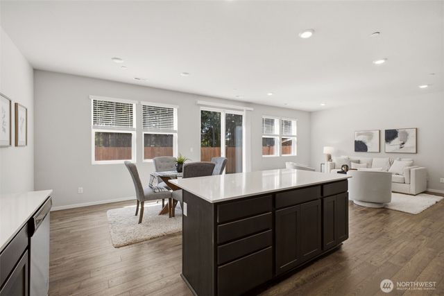 10730 188th Street E, Puyallup, WA 98374