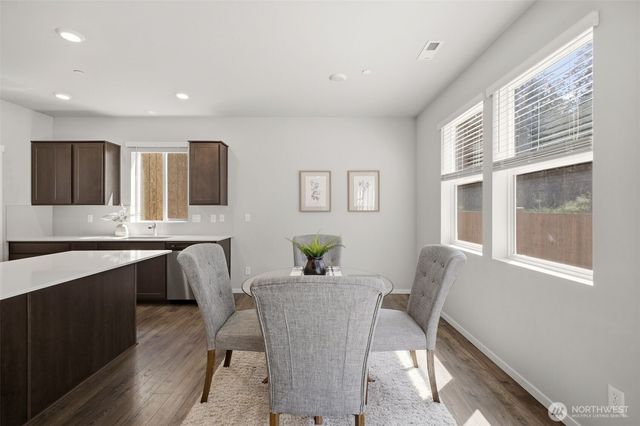 10730 188th Street E, Puyallup, WA 98374