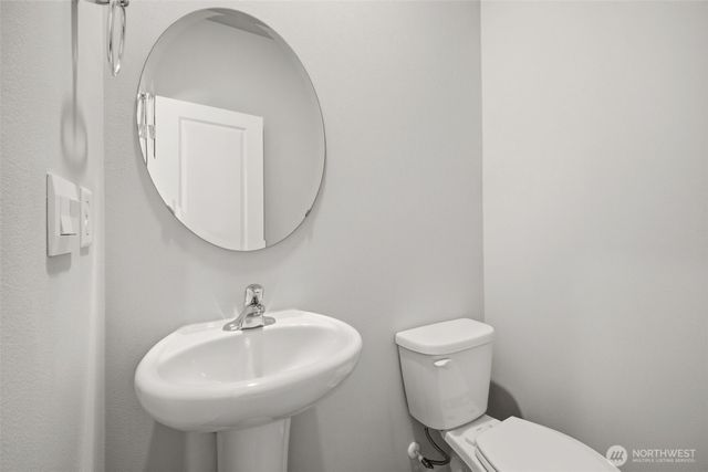 10730 188th Street E, Puyallup, WA 98374