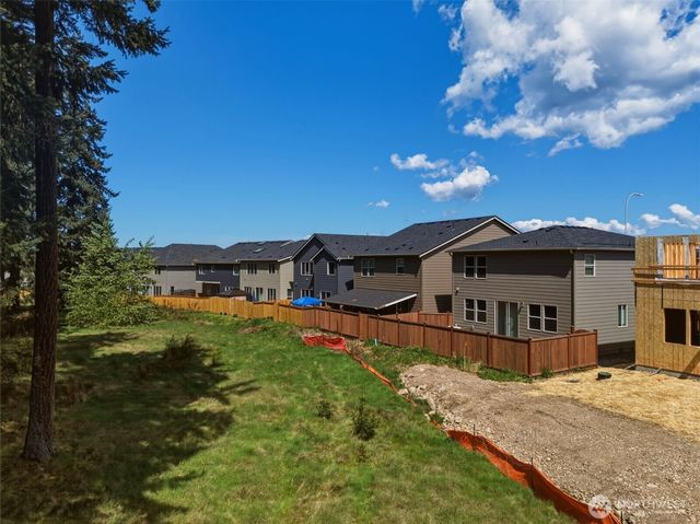 10730 188th Street E, Puyallup, WA 98374