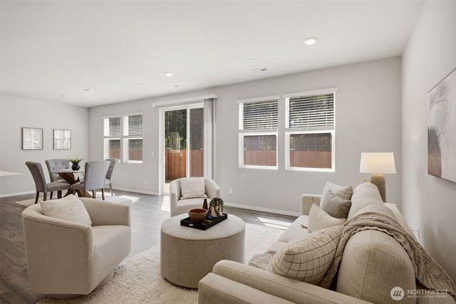 10730 188th Street E, Puyallup, WA 98374