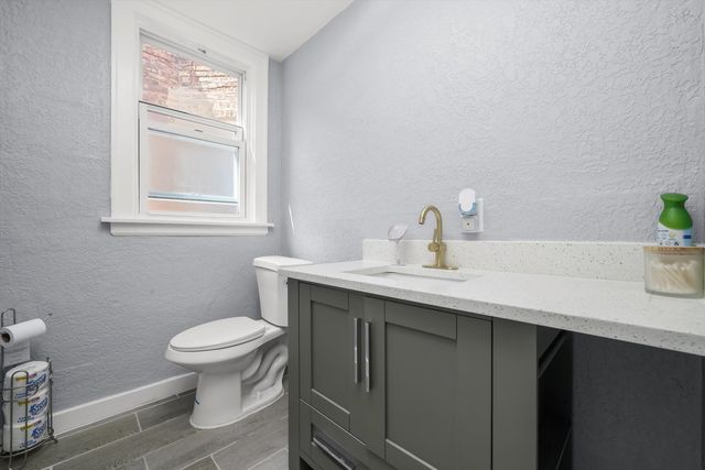 10807 S Wentworth Avenue, Chicago, IL 60628