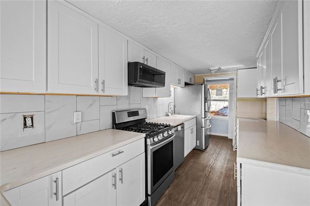 300 Summit Drive, Noel, MO 64854