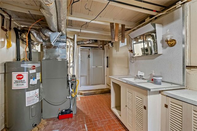 300 Summit Drive, Noel, MO 64854