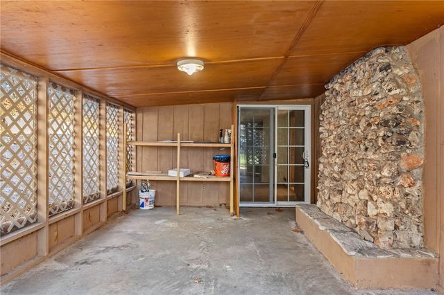 300 Summit Drive, Noel, MO 64854