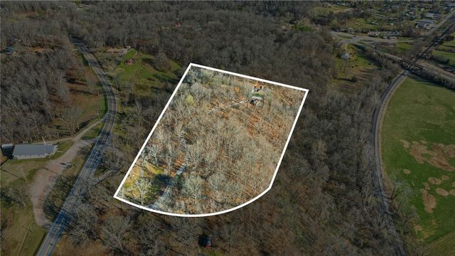 300 Summit Drive, Noel, MO 64854