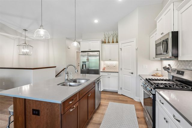 9135 Jamison Drive, West Des Moines, IA 50266