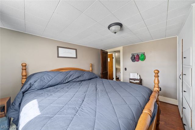 3051 Perrydale Street NW, Uniontown, OH 44685