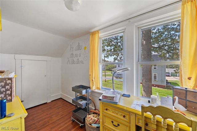 3051 Perrydale Street NW, Uniontown, OH 44685