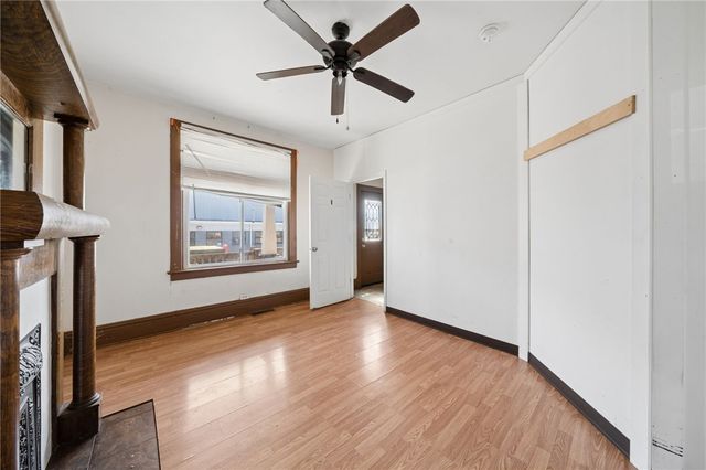 1205 MCKEAN AVE, Charleroi Boro, PA 15022