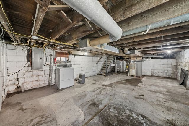 1205 MCKEAN AVE, Charleroi Boro, PA 15022