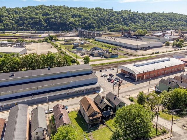 1205 MCKEAN AVE, Charleroi Boro, PA 15022