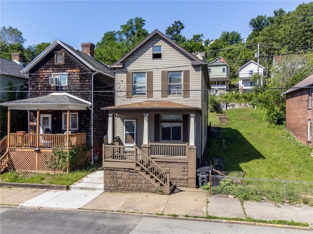 1205 MCKEAN AVE, Charleroi Boro, PA 15022