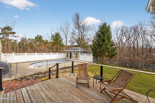 169 Bozenkill Road, Altamont, NY 12009