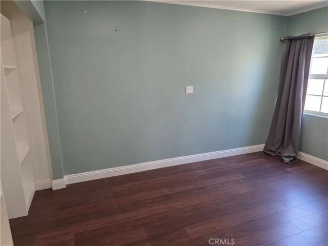 7249 Loma Verde Ave., Canoga Park, CA 91303
